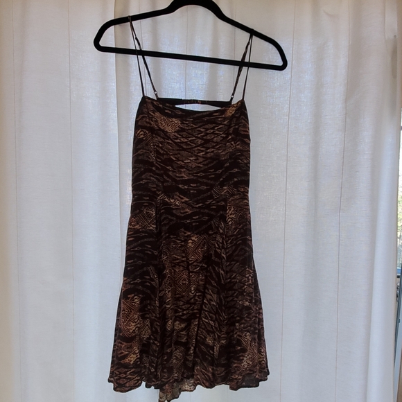 Urban Outfitters Summer Dress with Open Back - Picture 1 of 5